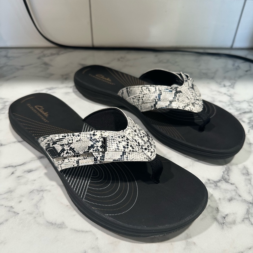 Clarks Women’s Adjustable Snake-Print Thong Sandals